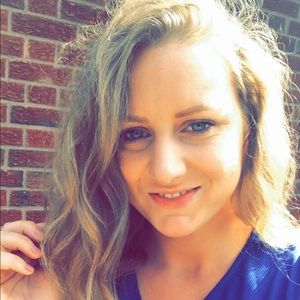 Meet your Posher, Melanie